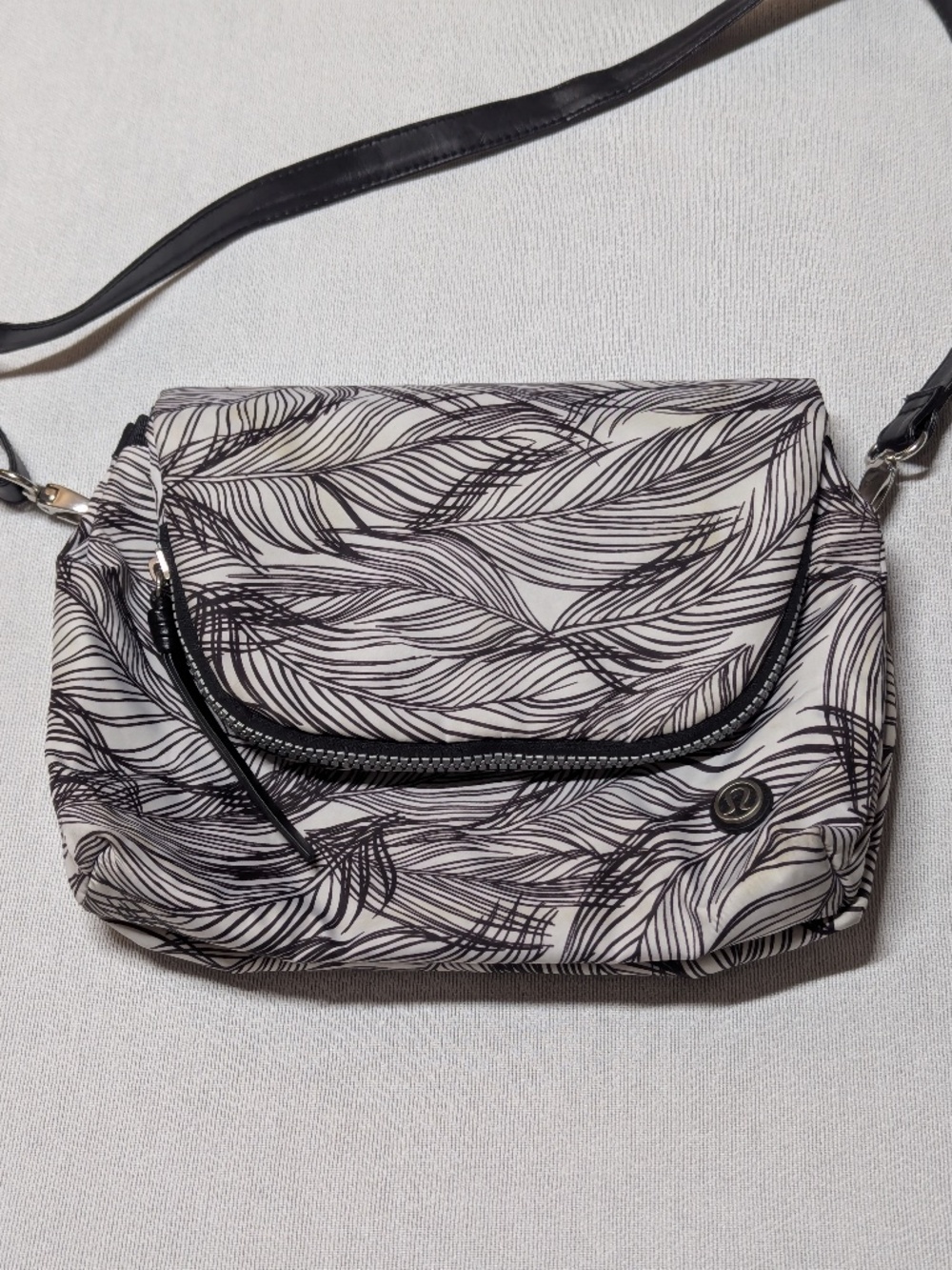 Lululemon Party Om Bag - One Size
